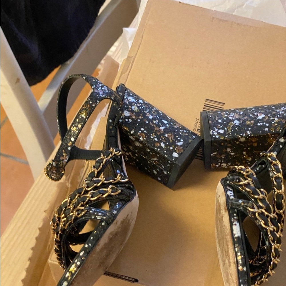 CHANEL Women's Sandals in Black with Gold Accents - Picture 2 of 5